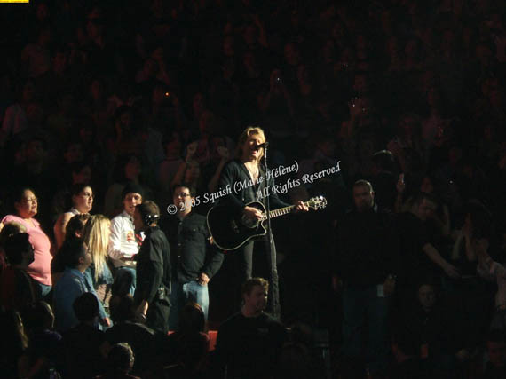 Bon Jovi - Bell Centre, Quebec, Canada (December 14, 2005)
